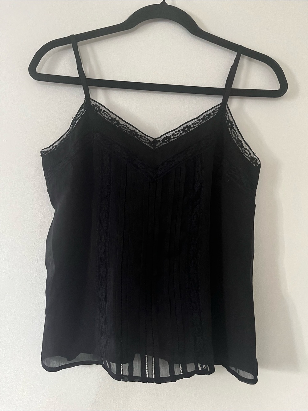 Abercrombie & Fitch Black Lace Pleated Cami Top XS Going Out Romantic Minimalist